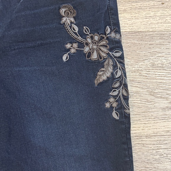 Kut from the Kloth Dark Wash Jeans 10 Floral Embroidery Mid Rise Skinny Denim - Picture 4 of 7